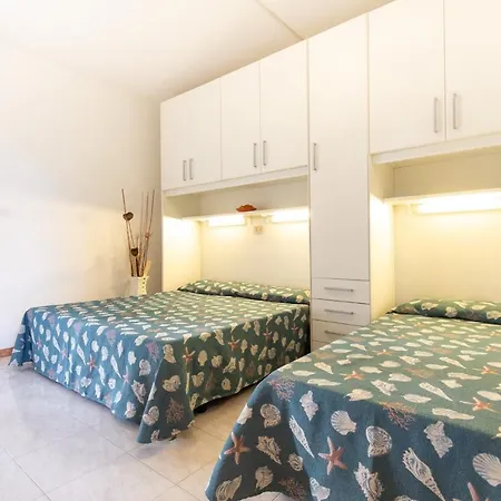 Homes In Lignano 21764 *